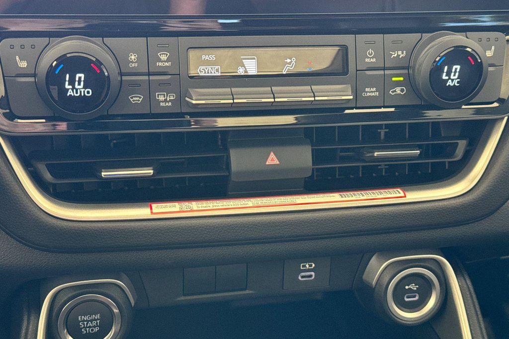 new 2025 Toyota Grand Highlander car, priced at $48,871