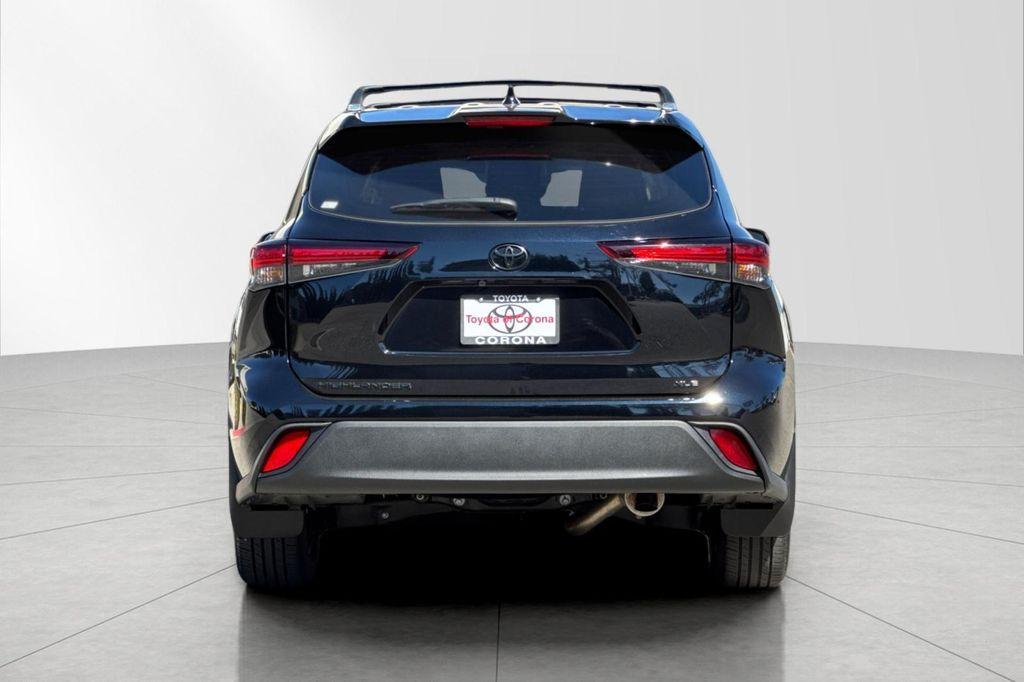 used 2024 Toyota Highlander car, priced at $41,478