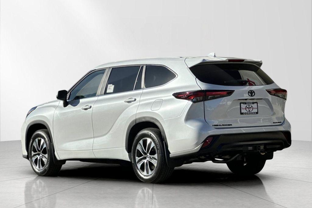 new 2026 Toyota Highlander car, priced at $48,562