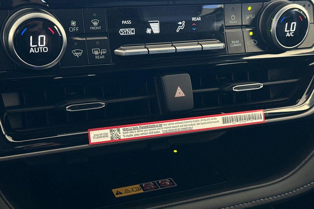 new 2026 Toyota Highlander car, priced at $48,562