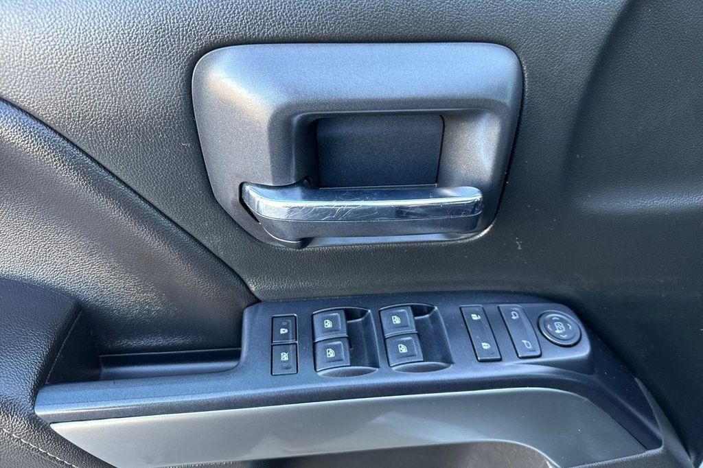 used 2018 Chevrolet Silverado 1500 car, priced at $20,988