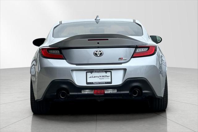 new 2025 Toyota GR86 car, priced at $40,947