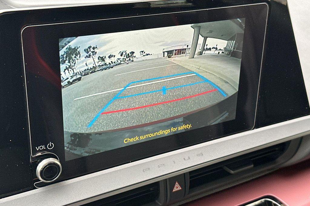 new 2026 Toyota Prius Plug-In Hybrid car, priced at $39,014