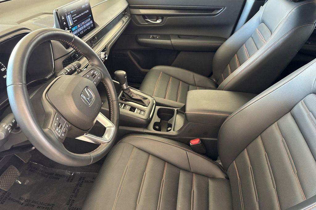 used 2025 Honda CR-V Hybrid car, priced at $33,852