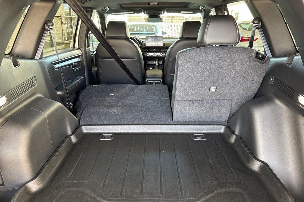 used 2025 Honda CR-V Hybrid car, priced at $33,852