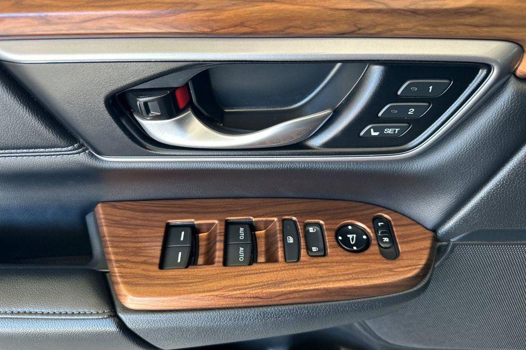 used 2020 Honda CR-V Hybrid car, priced at $22,997