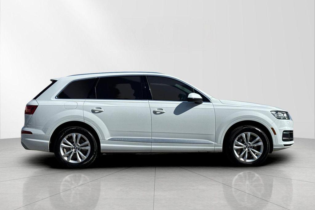 used 2019 Audi Q7 car, priced at $19,223