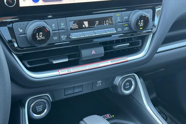 new 2025 Toyota Grand Highlander car, priced at $48,351