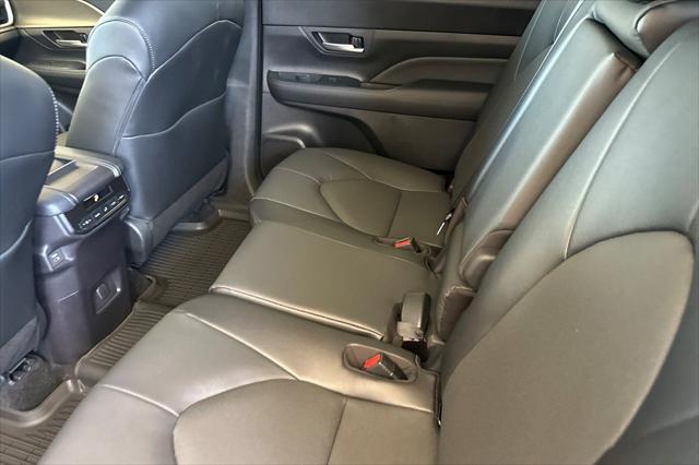 new 2025 Toyota Grand Highlander car, priced at $48,826