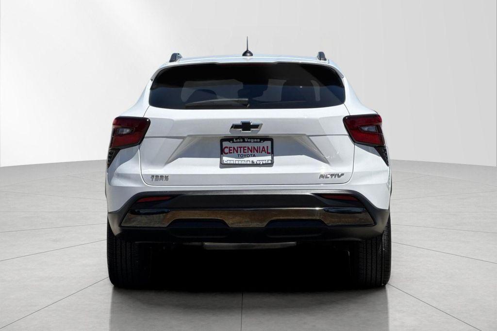 used 2024 Chevrolet Trax car, priced at $21,813