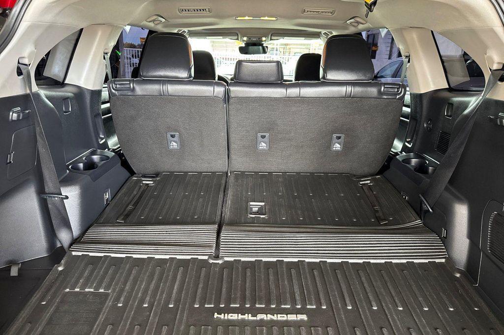 used 2023 Toyota Highlander car, priced at $34,977