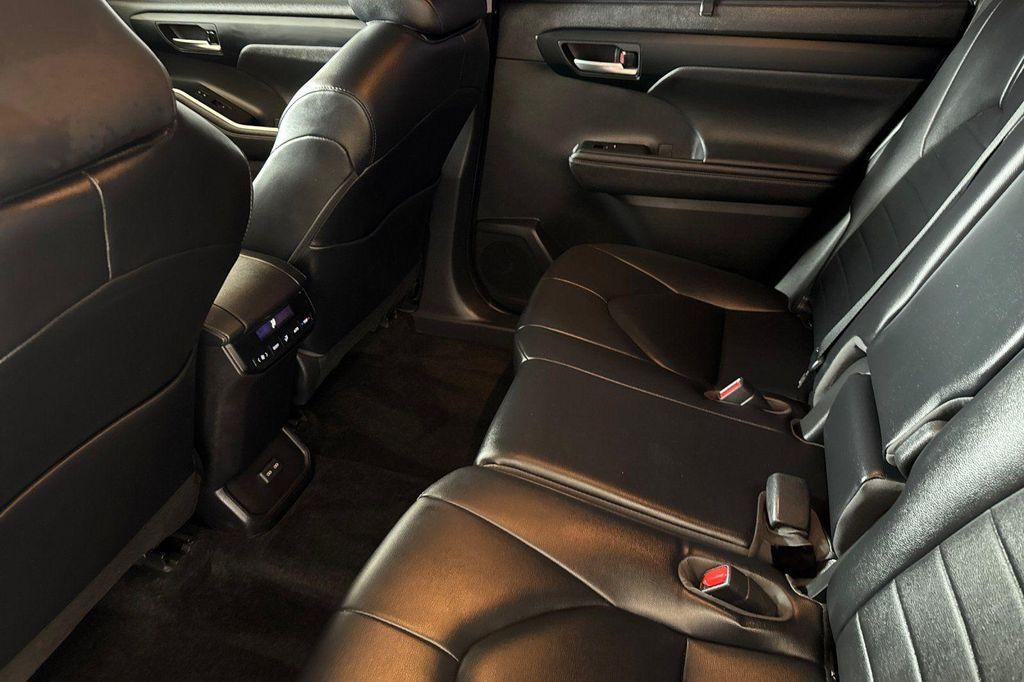 used 2023 Toyota Highlander car, priced at $34,977