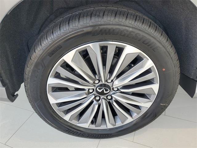 new 2025 INFINITI QX80 car, priced at $94,640