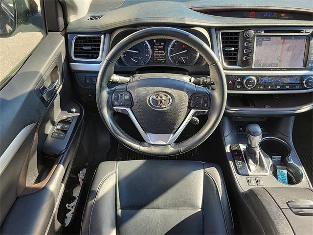 used 2019 Toyota Highlander car, priced at $23,501