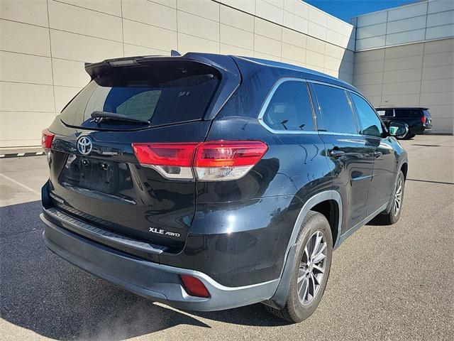 used 2019 Toyota Highlander car, priced at $23,501