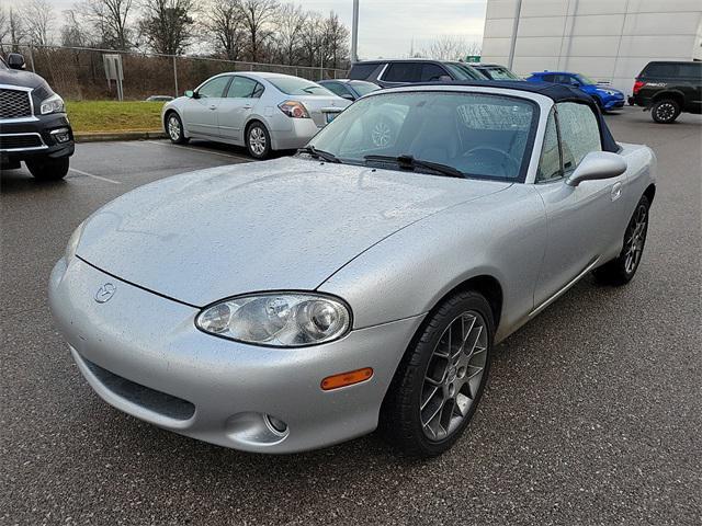 used 2004 Mazda MX-5 Miata car, priced at $9,999