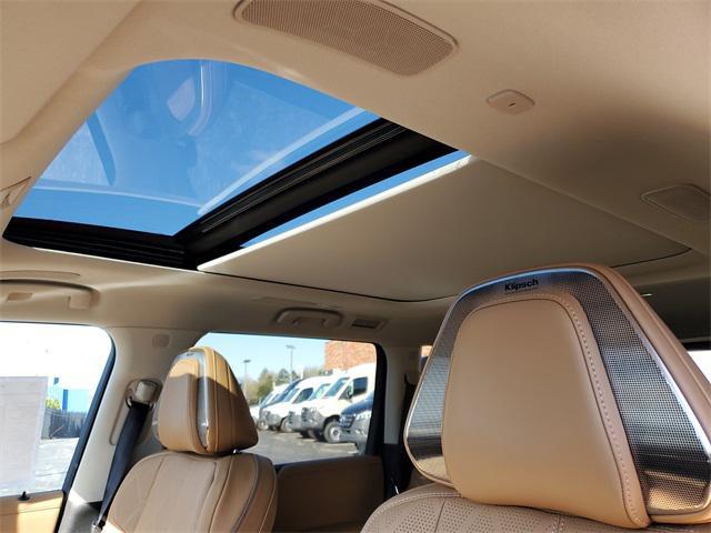new 2025 INFINITI QX80 car, priced at $99,464