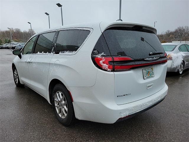 used 2023 Chrysler Pacifica car, priced at $22,999