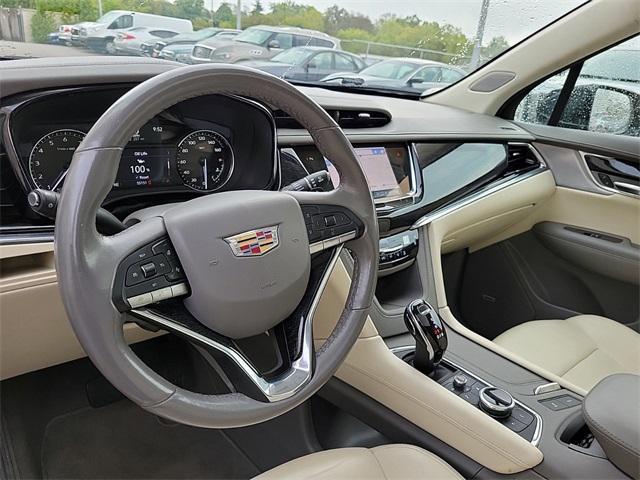 used 2023 Cadillac XT6 car, priced at $30,000