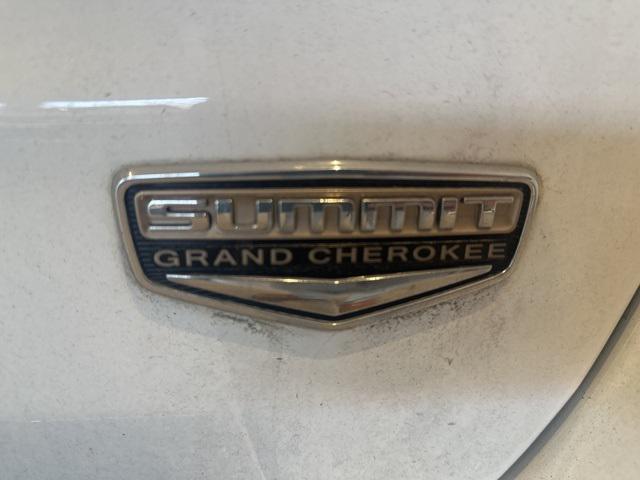 used 2014 Jeep Grand Cherokee car, priced at $15,999