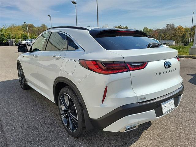 new 2025 INFINITI QX55 car, priced at $62,240