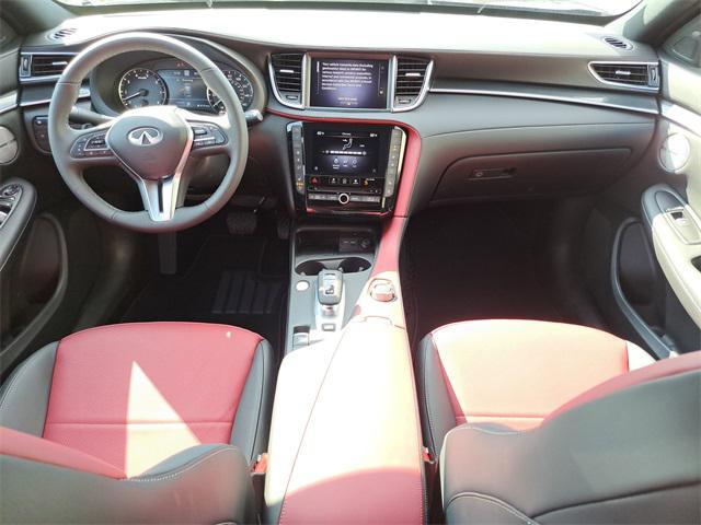 new 2025 INFINITI QX50 car, priced at $52,220