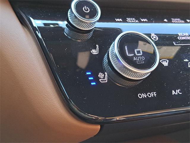 used 2023 INFINITI QX60 car, priced at $46,000
