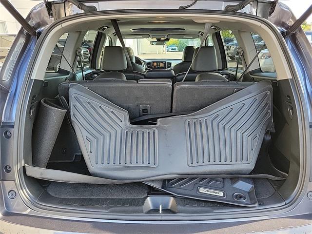 used 2022 Honda Pilot car, priced at $27,934