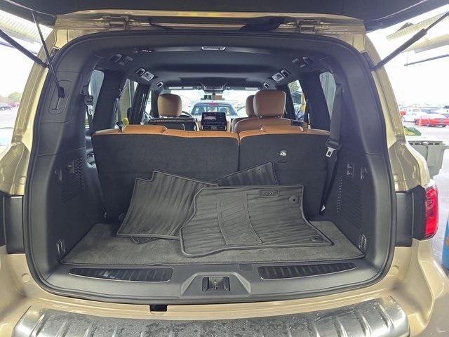 used 2024 INFINITI QX80 car, priced at $64,000