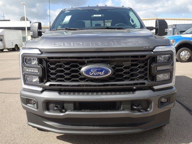 new 2025 Ford F-250 car, priced at $60,447