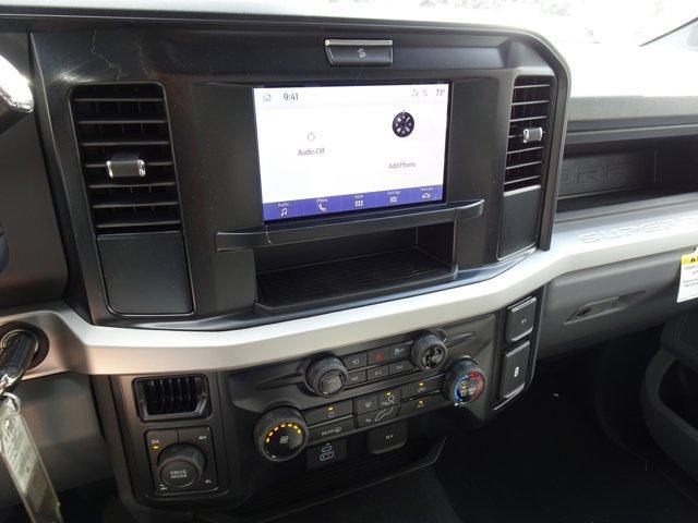 new 2025 Ford F-250 car, priced at $60,447
