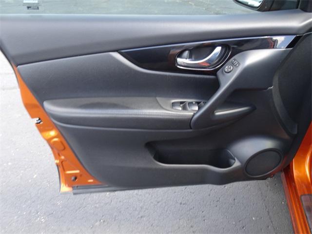 used 2022 Nissan Rogue Sport car, priced at $19,549