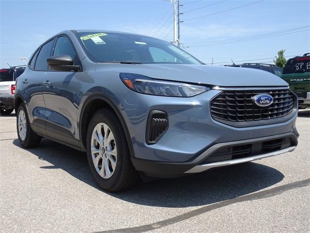 new 2025 Ford Escape car, priced at $27,719