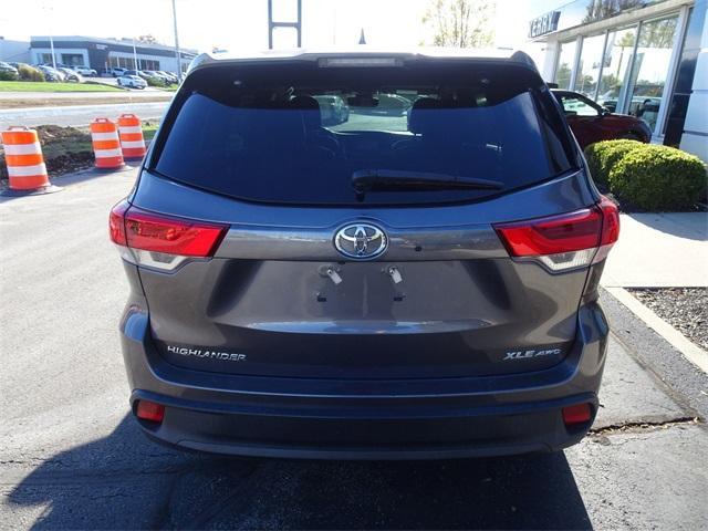 used 2019 Toyota Highlander car, priced at $21,599