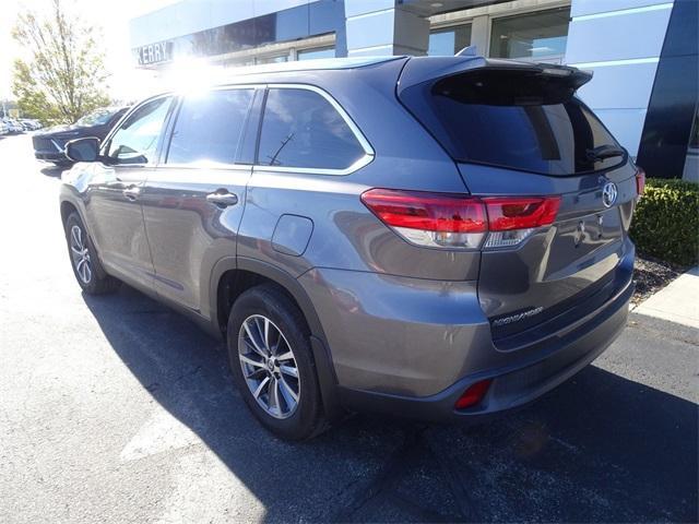 used 2019 Toyota Highlander car, priced at $21,599