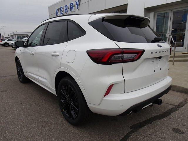 new 2025 Ford Escape car, priced at $40,681