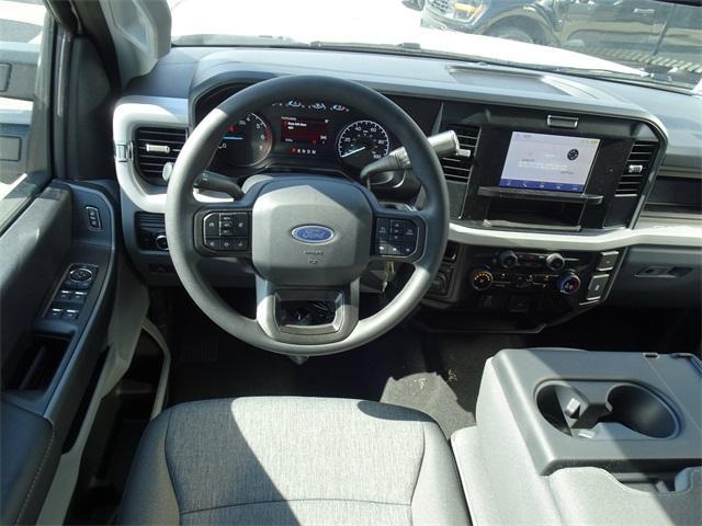 new 2025 Ford F-250 car, priced at $59,314