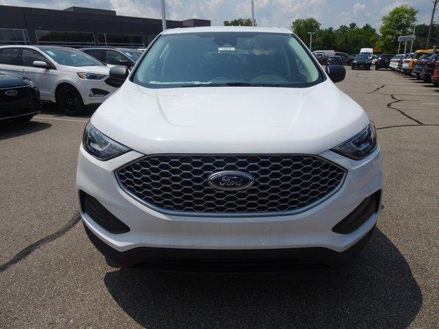 new 2024 Ford Edge car, priced at $28,568