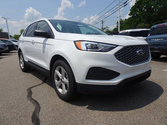 new 2024 Ford Edge car, priced at $28,568