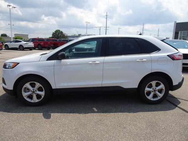 new 2024 Ford Edge car, priced at $28,568