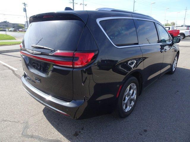 used 2021 Chrysler Pacifica car, priced at $23,459