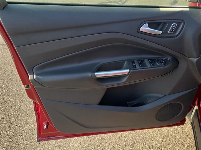 used 2015 Ford Escape car, priced at $10,248