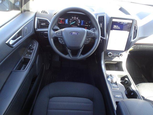 new 2024 Ford Edge car, priced at $31,700