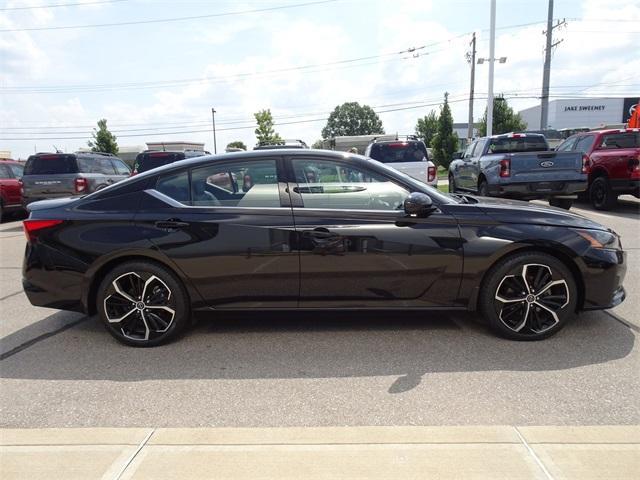 used 2023 Nissan Altima car, priced at $21,940