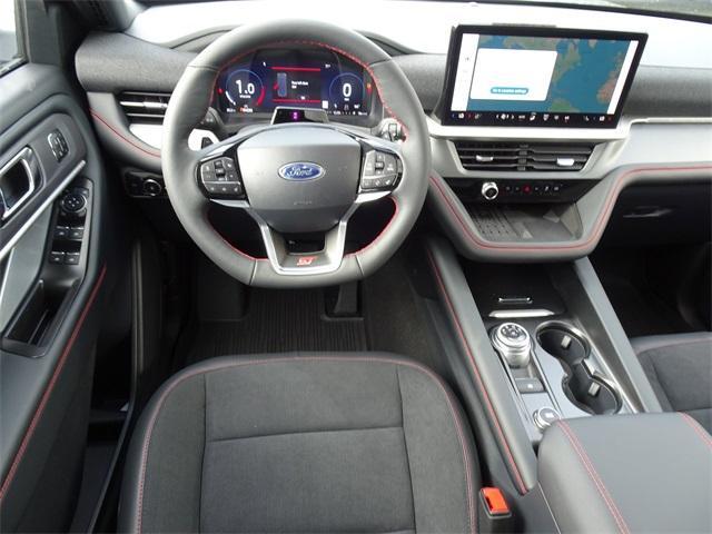 new 2025 Ford Explorer car