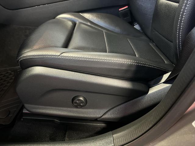 used 2019 Mercedes-Benz GLC 300 car, priced at $26,600