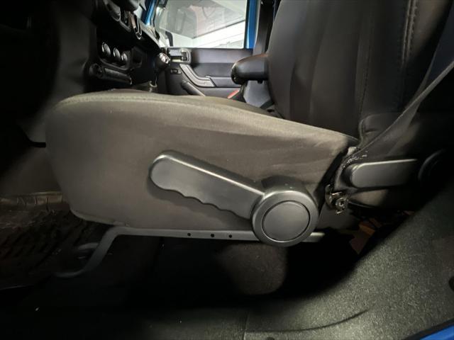 used 2015 Jeep Wrangler Unlimited car, priced at $21,500