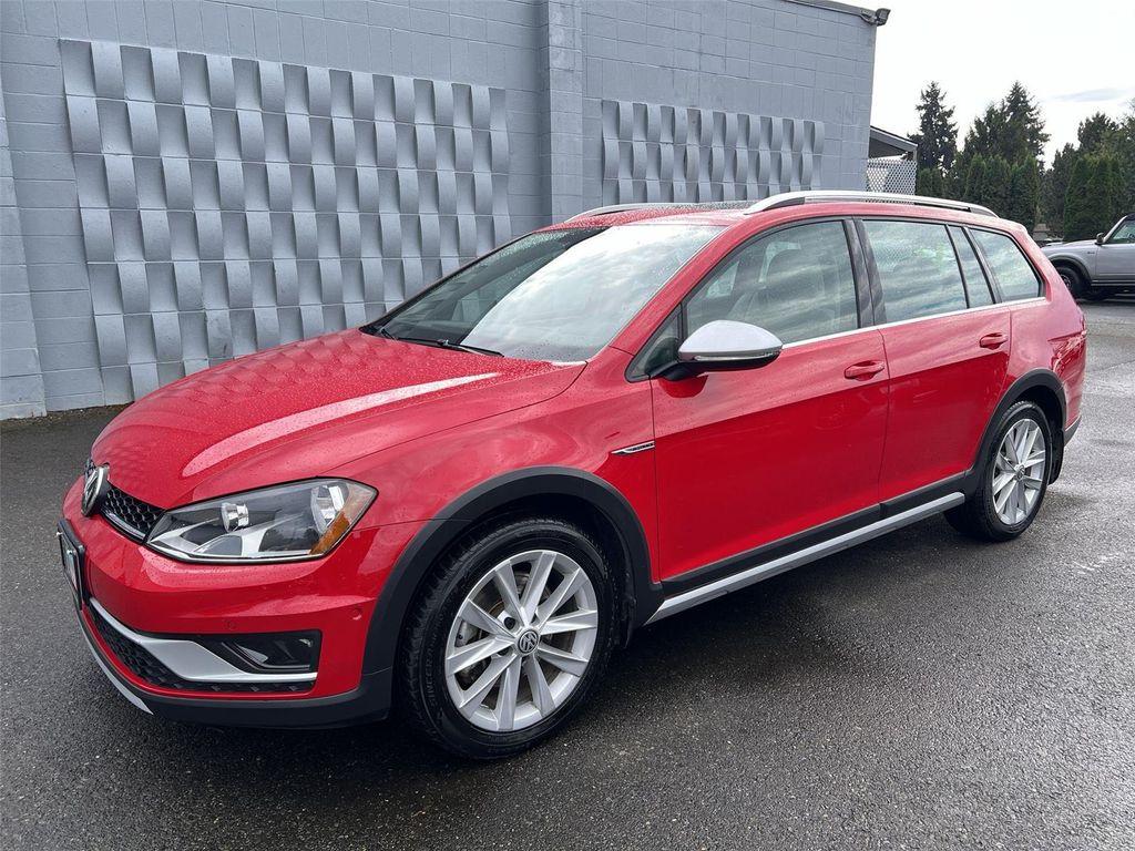 used 2017 Volkswagen Golf Alltrack car, priced at $18,600