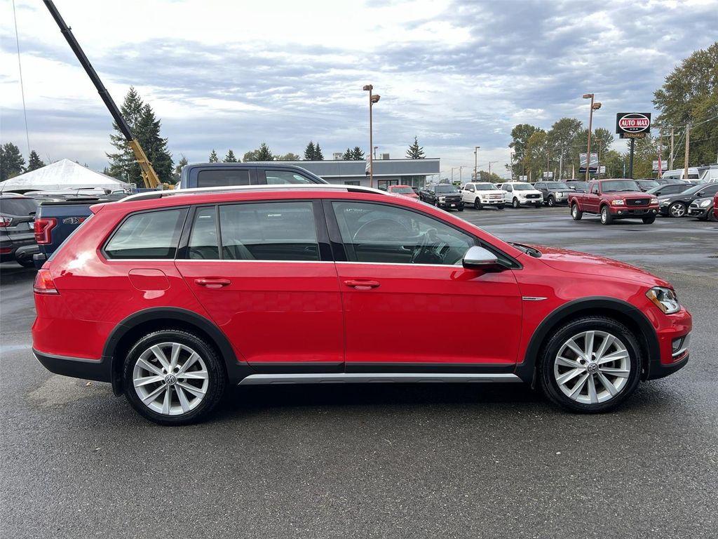 used 2017 Volkswagen Golf Alltrack car, priced at $18,600