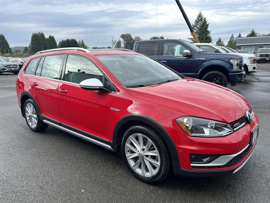 used 2017 Volkswagen Golf Alltrack car, priced at $18,600